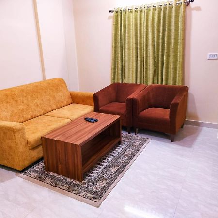 Hotel Bulande Comforts-1 Bedroom Flat بنغالور المظهر الخارجي الصورة